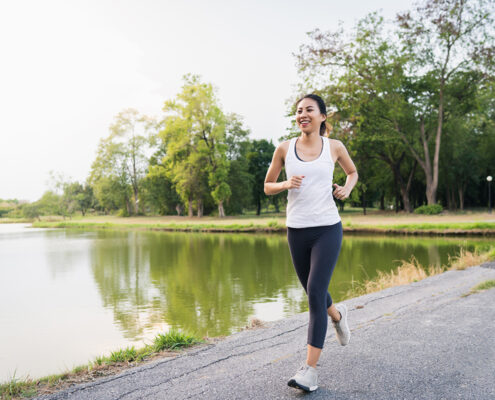 hooikoorts, hooikoortsklachten, snotneus, kriebelhoest, hoofdpijn, vermoeidheid, benauwdheid, fysiotherapie hooikoorts, fysiotherapeut hooikoorts, sporten hooikoorts, buiten sporten hooikoorts, binnen sporten hooikoorts, tips, sporttips hooikoorts